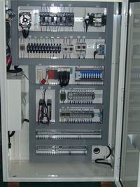 制御盤2
